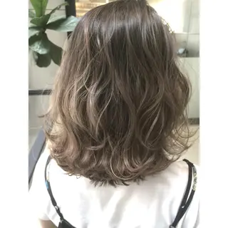 ミディアム カラー 井上 一平のヘアスタイル