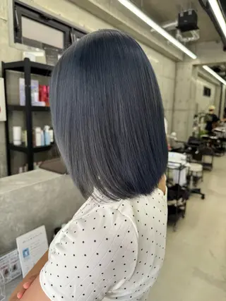 カラー Asami／名古屋／ ハイトーン／デザインのヘアスタイル
