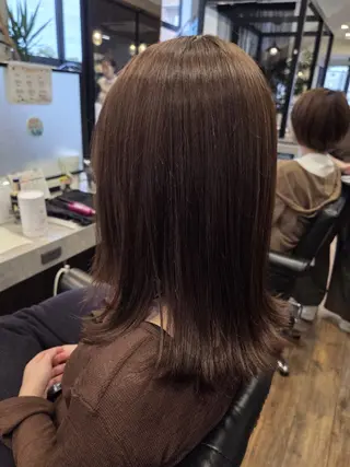 セミロング カラー 関口 友菜のヘアスタイル