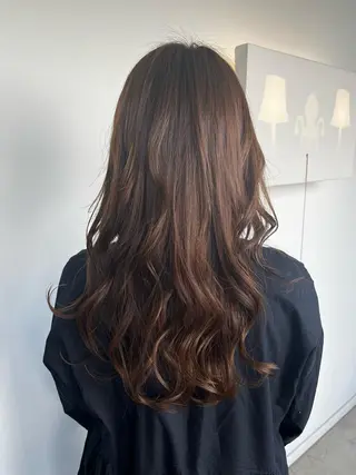 ミディアム おせ ちさとのヘアスタイル