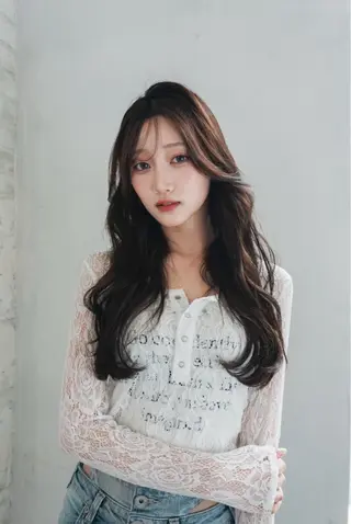ロング 𝐘𝐮𝐢 ⠀⠀のヘアスタイル