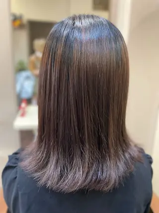 ミディアム カラー/フリーランス 鈴木 亜紀子のヘアスタイル