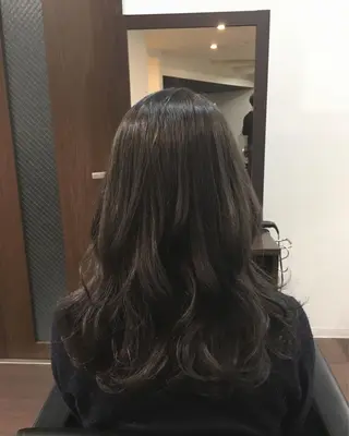 セミロング カラー Forte 山根 英明のヘアスタイル