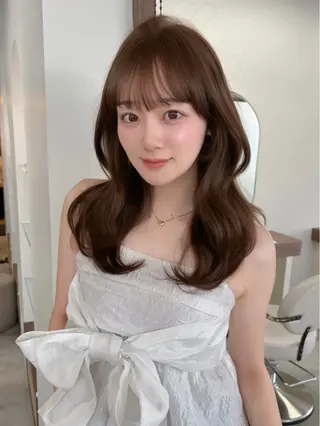 ロング カラー 藤野 結衣のヘアスタイル