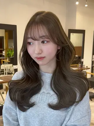 ロング ハイトーン/透明感 カラー🍒SHIONのヘアスタイル