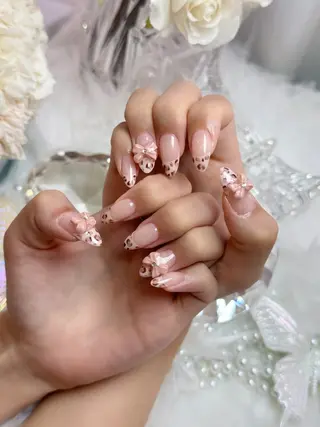 ネイル めぐ 💫ワンホンネイルのネイルデザイン