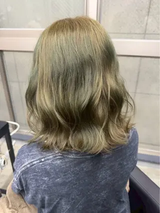 カラー りこ / 透明感カラー🎀🫧のヘアスタイル