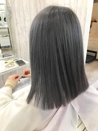 ミディアム カラー 艶髪🫧髪質改善 縮毛矯正✨影山湧市のヘアスタイル