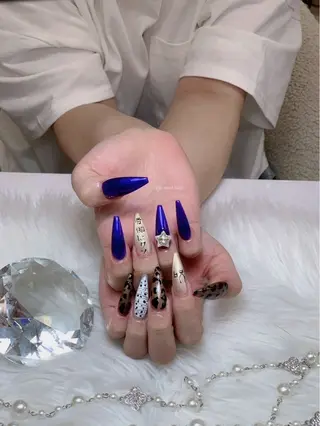 ネイル HANA 長さだしのネイルデザイン
