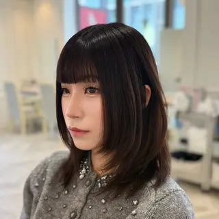 ミディアム カラー レイヤーカット/ 艶カラー🌙Rinoのヘアスタイル