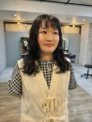 ミディアム パーマ Basis 田口豪司のヘアスタイル