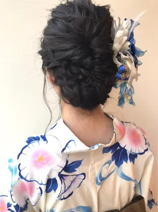 ロング ヘアアレンジ 白浜 サキのヘアスタイル