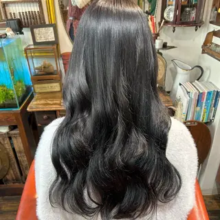ロング BRITS 渡辺 菜々子のヘアスタイル