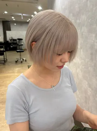 ショート カラー 🌐NATSUMI 🌐【寒色カラー】のヘアスタイル