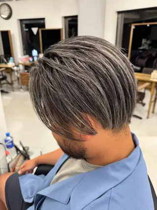 ショート カラー メンズ メンズ特化美容師 カラー専門ぺーターのヘアスタイル