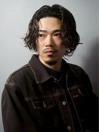 ロング パーマ メンズ 佐藤 笑夢のヘアスタイル