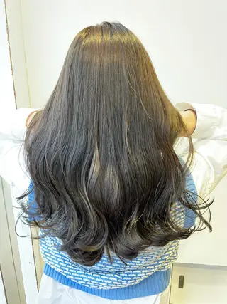 カラー 【店長】インナー指名 No.1戸塚優思のヘアスタイル