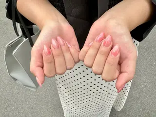 セミロング yuka ⭐︎のネイルデザイン