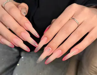 ネイル D-BEAUTY Nailsalonのネイルデザイン