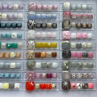 ネイル Luccica nailのネイルデザイン