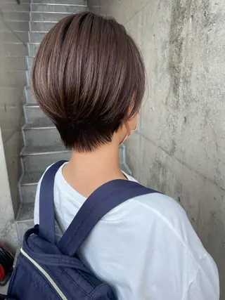 ショート カラー 日高 香織のヘアスタイル