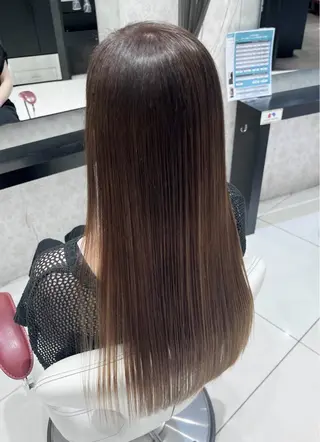 ロング 松原 梨華のヘアスタイル