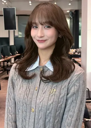 セミロング ✨盛れるレイヤー🪞 🎀モモカ🎀のヘアスタイル