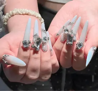 ネイル Rina Mika Nailsのネイルデザイン