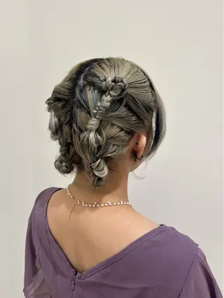 ミディアム ヘアアレンジ 柴崎 りるのヘアスタイル