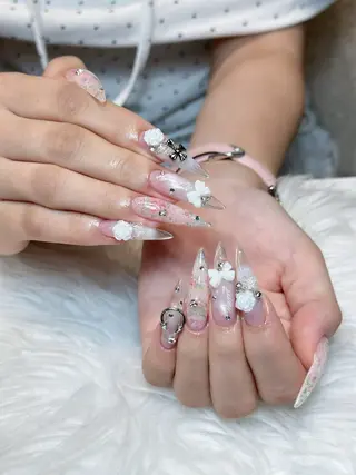 ネイル Julli NailStudioのネイルデザイン