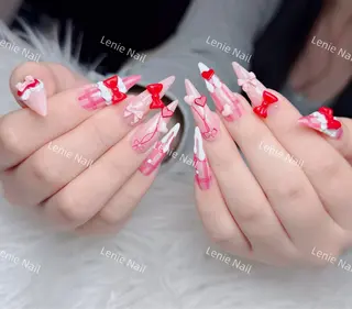 ネイル Lenie Nail Salonのネイルデザイン
