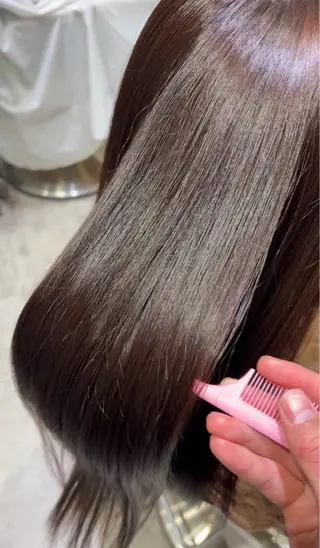 セミロング カラー 渋谷 透明感カラー 雄貴のヘアスタイル