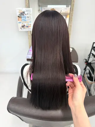カラー 榎本 雪来のヘアスタイル