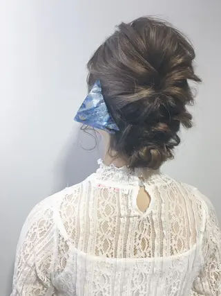 ミディアム カラー パーマ ヘアアレンジ 髪質改善、エクステ 山口卓哉のヘアスタイル