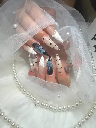 ネイル 【Laule‘a 】のネイルデザイン