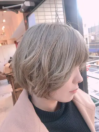 ショート カラー パーマ ご新規様限定 透明感カラーKANAのヘアスタイル