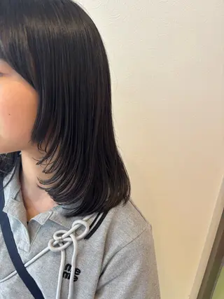 セミロング madoka / souのヘアスタイル