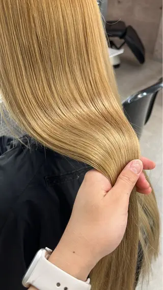 ロング ななか/艶カラー/ レイヤー/海外ヘアのその他イメージ