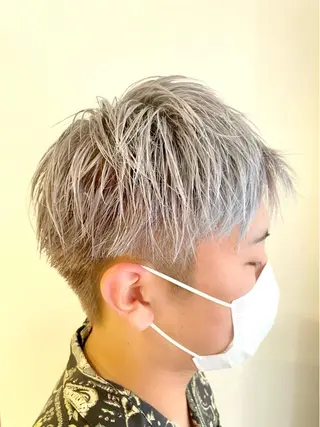 カラー メンズ 《インナーカラー》 YAMADAのヘアスタイル