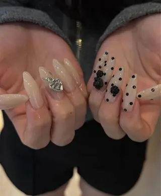 ネイル Mimi Nail_Royalのネイルデザイン