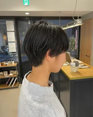 ショート 暖色カラー🍊 ボブ🌿顔周りcutのヘアスタイル