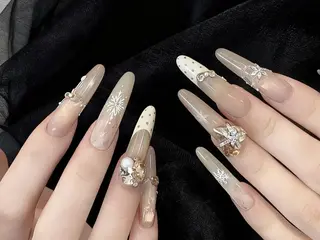 ネイル 🌷Hana 🌷のネイルデザイン