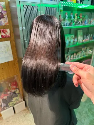 セミロング 美髪ナチュラルヘア のぐちよしきのヘアスタイル