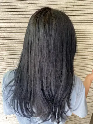 ロング カラー 🐝Haney .haruka🐝のヘアスタイル
