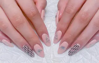 ネイル 💫ゆか_ Nailartistのネイルデザイン