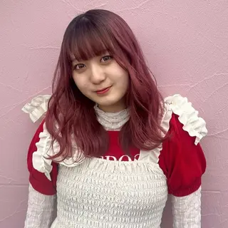 カラー レイヤー🌟 ブリーチ/紅芭✨のヘアスタイル