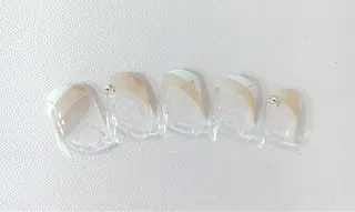 ネイル ビジューバイアクイユ ネイルズ 東中野店のネイルデザイン