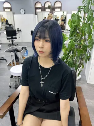 ミディアム 艶髪✖️ハイトーン 🫧YURIA🫧のヘアスタイル