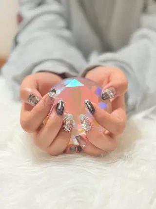 ネイル nailsalon elfのネイルデザイン