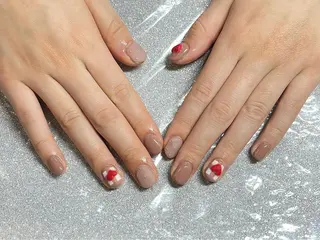 ネイル VIERU 🌈🎀💖のネイルデザイン